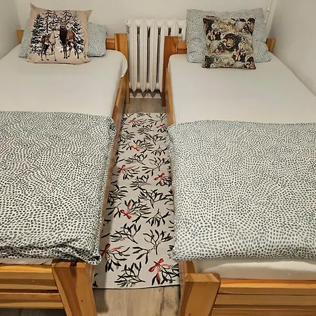 Przy Krupowkach Szarotka זקופאנה