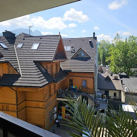 Przy Krupowkach Szarotka *